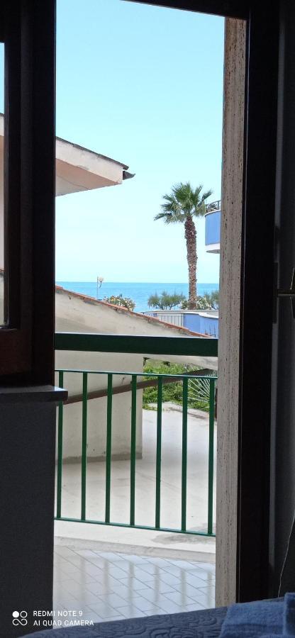 Ad Un Passo Dal Mare Bed & Breakfast Praia a Mare Exterior photo